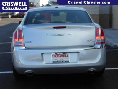 2012 Chrysler 300C  Base