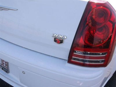 2010 Chrysler 300C  300S