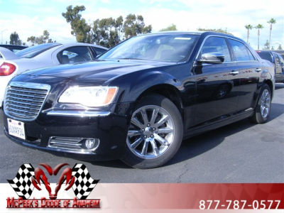 2012 Chrysler 300C  Base