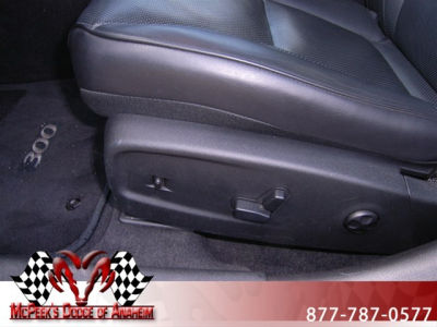 2012 Chrysler 300C  Base