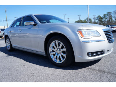 2012 Chrysler 300C  Base