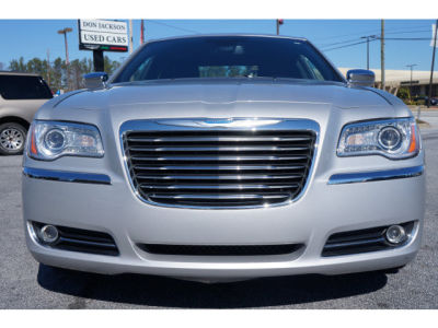 2012 Chrysler 300C  Base