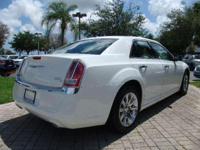 2012 Chrysler 300C  Base