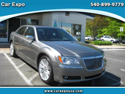 2011 Chrysler 300C  Base