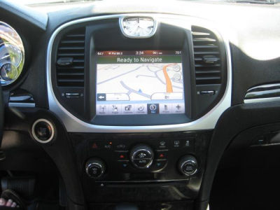 2011 Chrysler 300C  Base