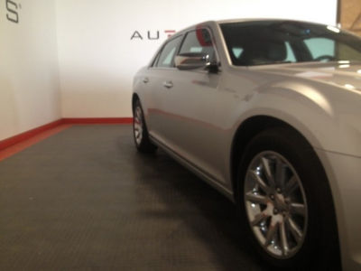 2012 Chrysler 300C  Base