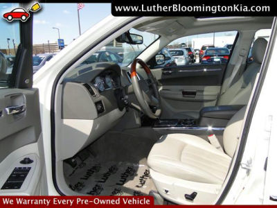 2010 Chrysler 300C  Base