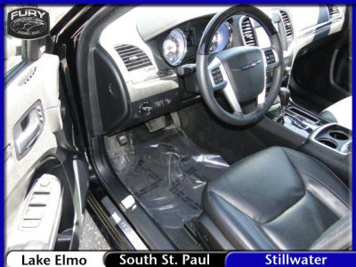 2012 Chrysler 300C  Base