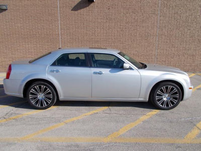 2010 Chrysler 300C  300S