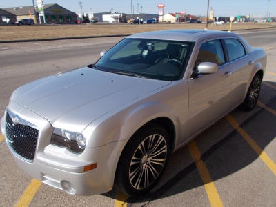 2010 Chrysler 300C  300S