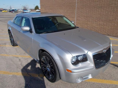 2010 Chrysler 300C  300S