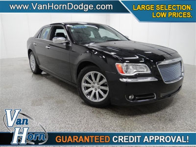 2012 Chrysler 300C  Base