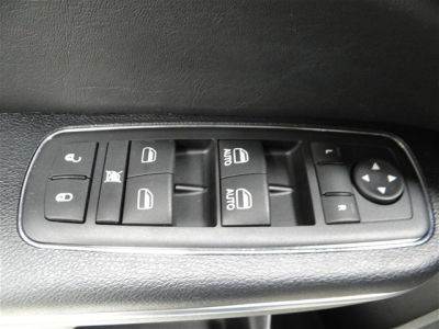 2012 Chrysler 300C  Base