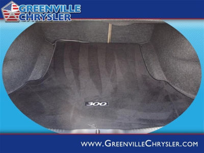 2011 Chrysler 300C  Base