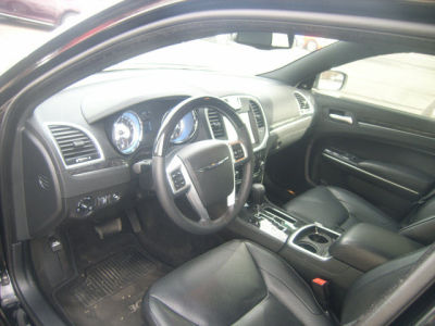 2012 Chrysler 300C  Base