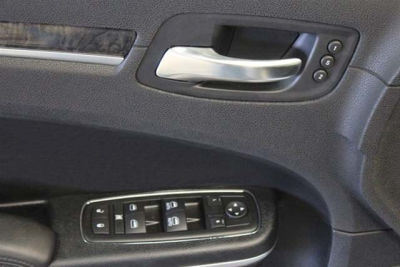 2012 Chrysler 300C  Base