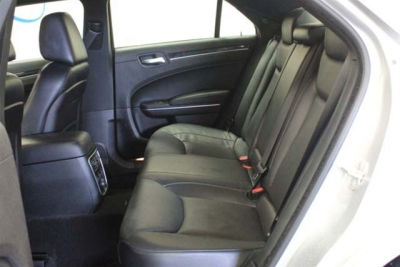 2012 Chrysler 300C  Base