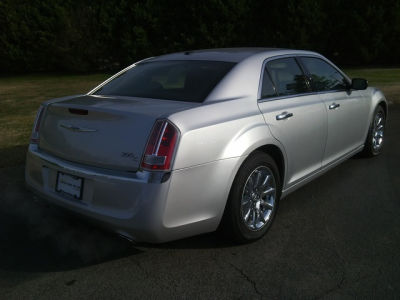 2012 Chrysler 300C  Base