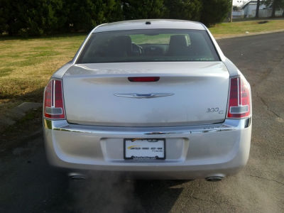 2012 Chrysler 300C  Base