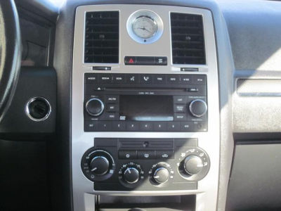 2008 Chrysler 300C  SRT-8