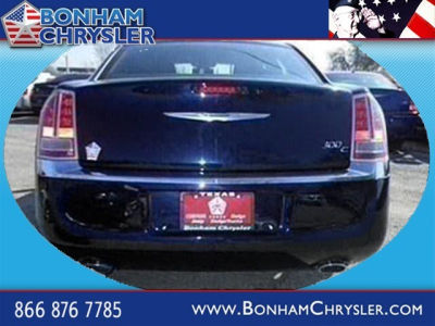 2011 Chrysler 300C  Base