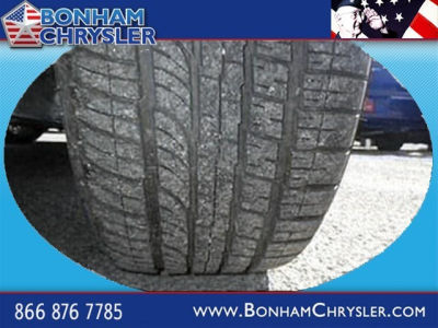 2011 Chrysler 300C  Base