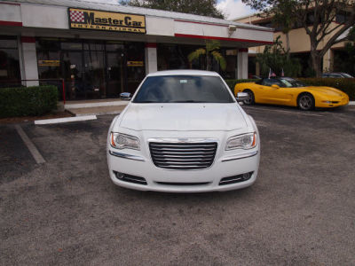 2013 Chrysler 300C  Base