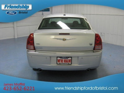 2010 Chrysler 300C  Base