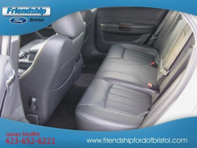 2010 Chrysler 300C  Base