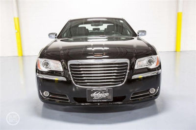 2012 Chrysler 300C  Base