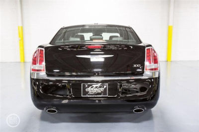 2012 Chrysler 300C  Base
