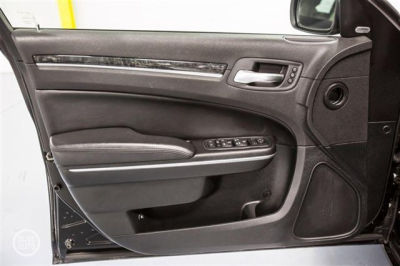 2012 Chrysler 300C  Base