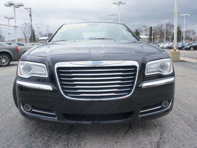 2012 Chrysler 300C  Base