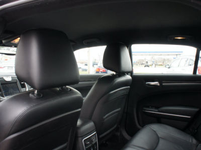 2012 Chrysler 300C  Base