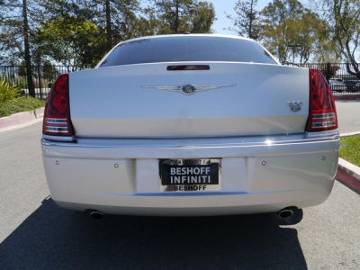 2010 Chrysler 300C