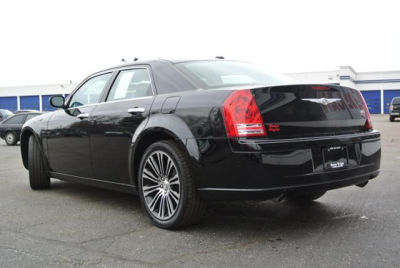 2010 Chrysler 300C  300S