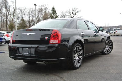2010 Chrysler 300C  300S