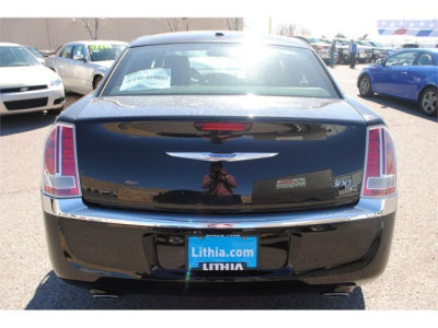 2012 Chrysler 300C  Base