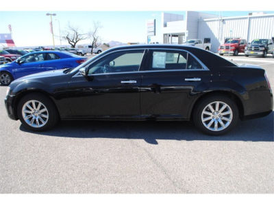 2012 Chrysler 300C  Base