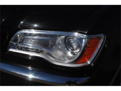 2012 Chrysler 300C  Base