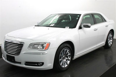 2012 Chrysler 300C