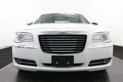 2012 Chrysler 300C