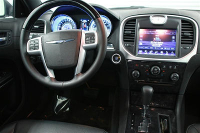 2012 Chrysler 300C