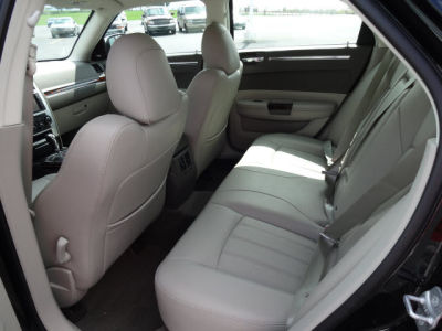 2010 Chrysler 300C  HEMI