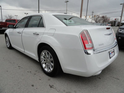 2012 Chrysler 300C  Base