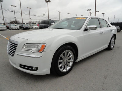 2012 Chrysler 300C  Base