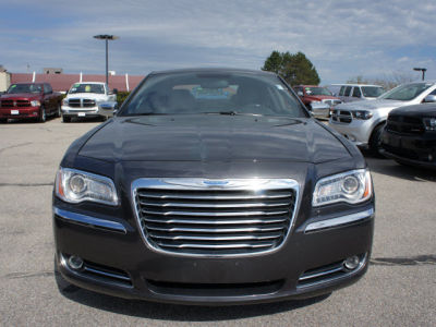 2013 Chrysler 300C  Base -
   Cars.com </title>
   <meta name="title" content="2013 Chrysler 300C  Base - Cars.com"/>
   <meta name="description" content="Listed on Cars.com