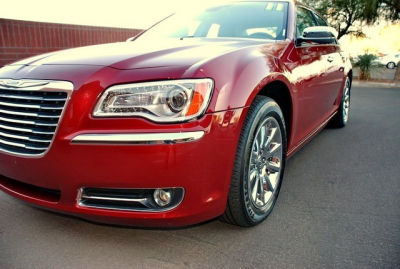 2011 Chrysler 300C  Base -
   Cars.com </title>
   <meta name="title" content="2011 Chrysler 300C  Base - Cars.com"/>
   <meta name="description" content="Listed on Cars.com