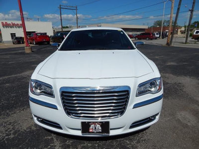 2013 Chrysler 300C  Base -
   Cars.com </title>
   <meta name="title" content="2013 Chrysler 300C  Base - Cars.com"/>
   <meta name="description" content="Listed on Cars.com