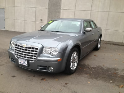 2006 Chrysler 300C  Base -
   Cars.com </title>
   <meta name="title" content="2006 Chrysler 300C  Base - Cars.com"/>
   <meta name="description" content="Listed on Cars.com